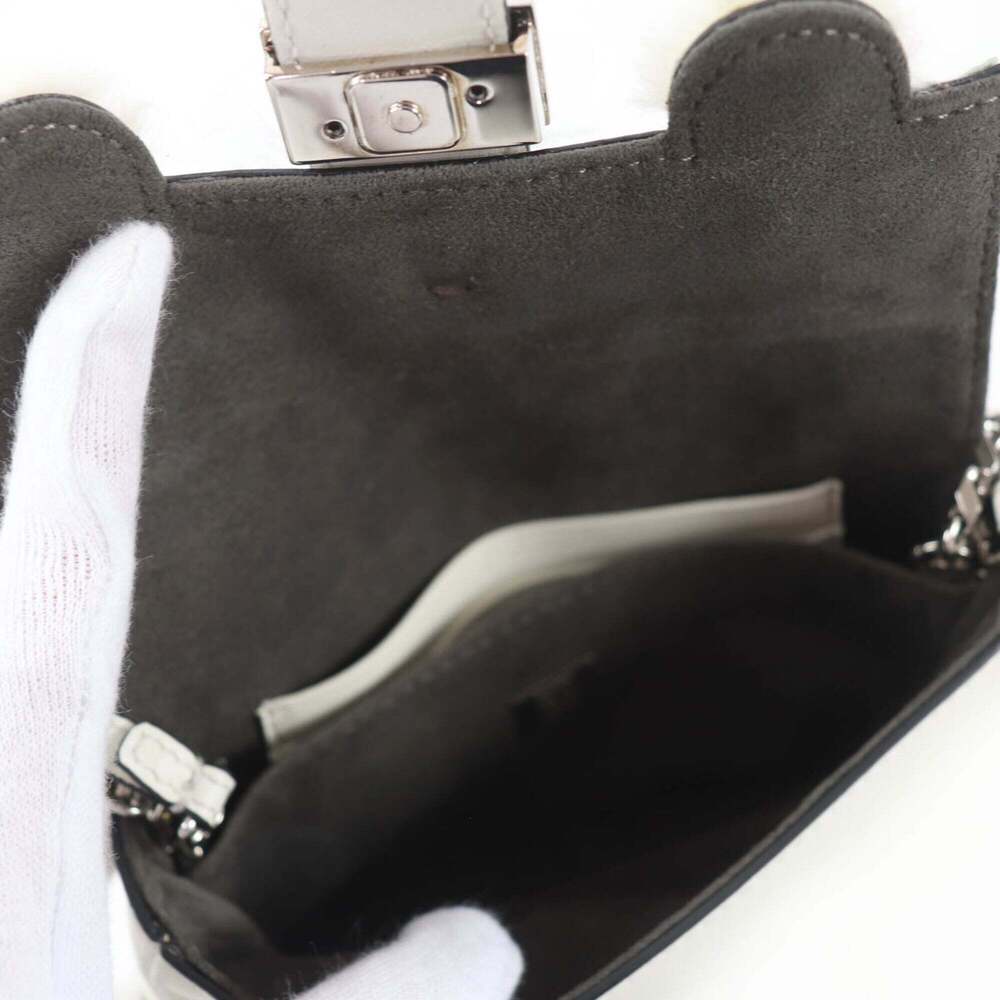 FENDI White Leather Shoulder Bag - Picture 8 of 16